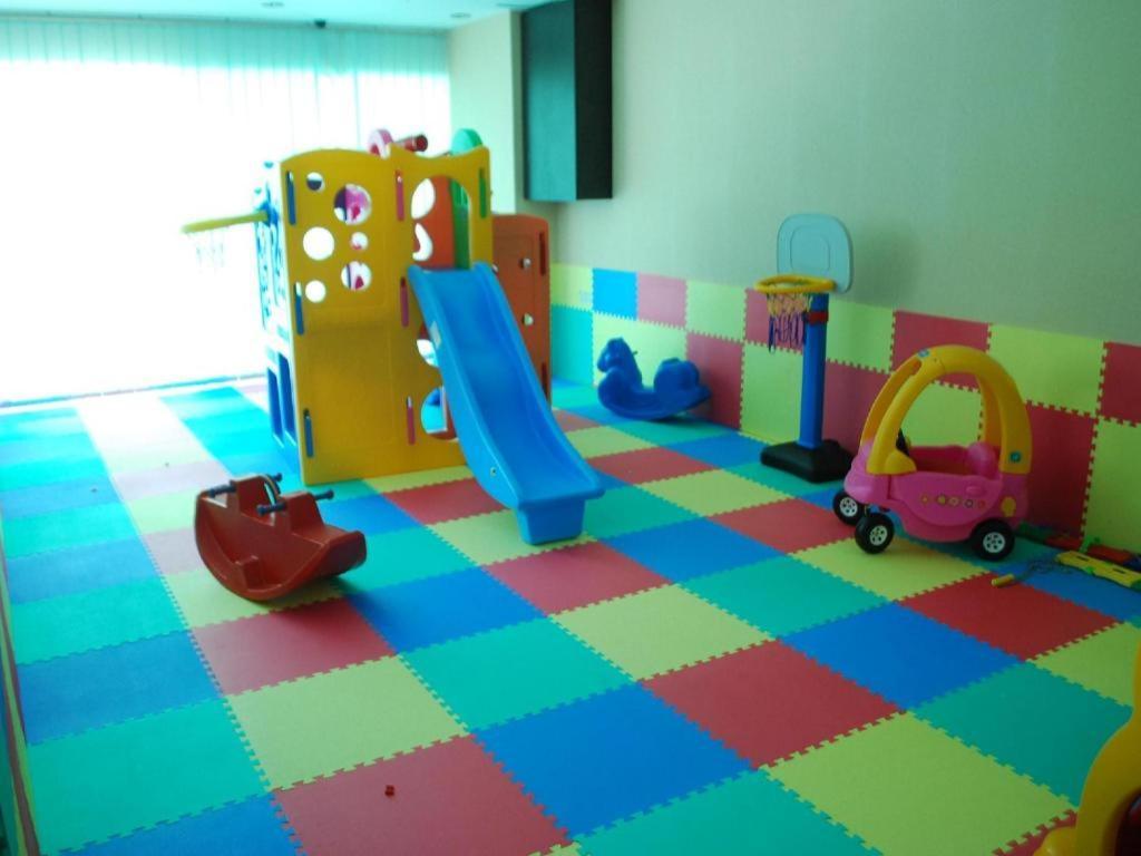 Hotel Pearl White Johor Bahru