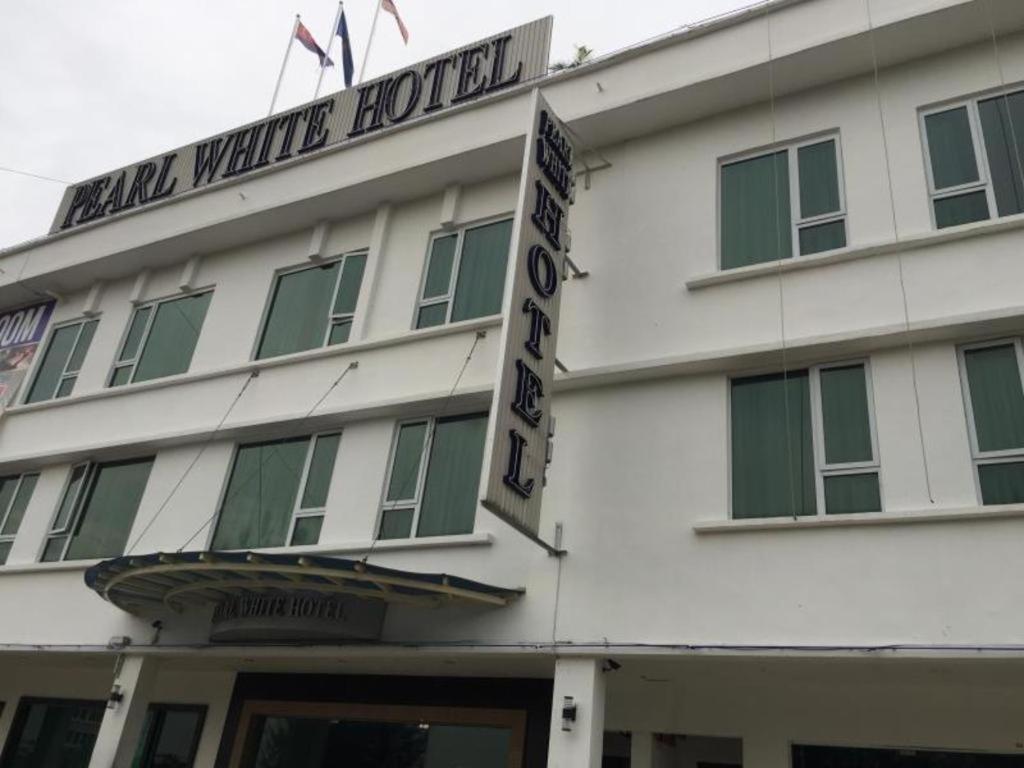 Pearl White 2*